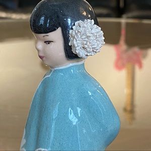 Vintage Ceramic Asian Girl